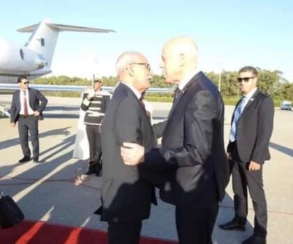 المغرب يستدعي سفيره في تونس