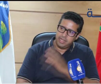 بالفيديو…عثمان الطرمونية …وصلنا إلى 150 ألف زائر في اليوم بمهرجان التبوريدة بجماعة اولاد فرج