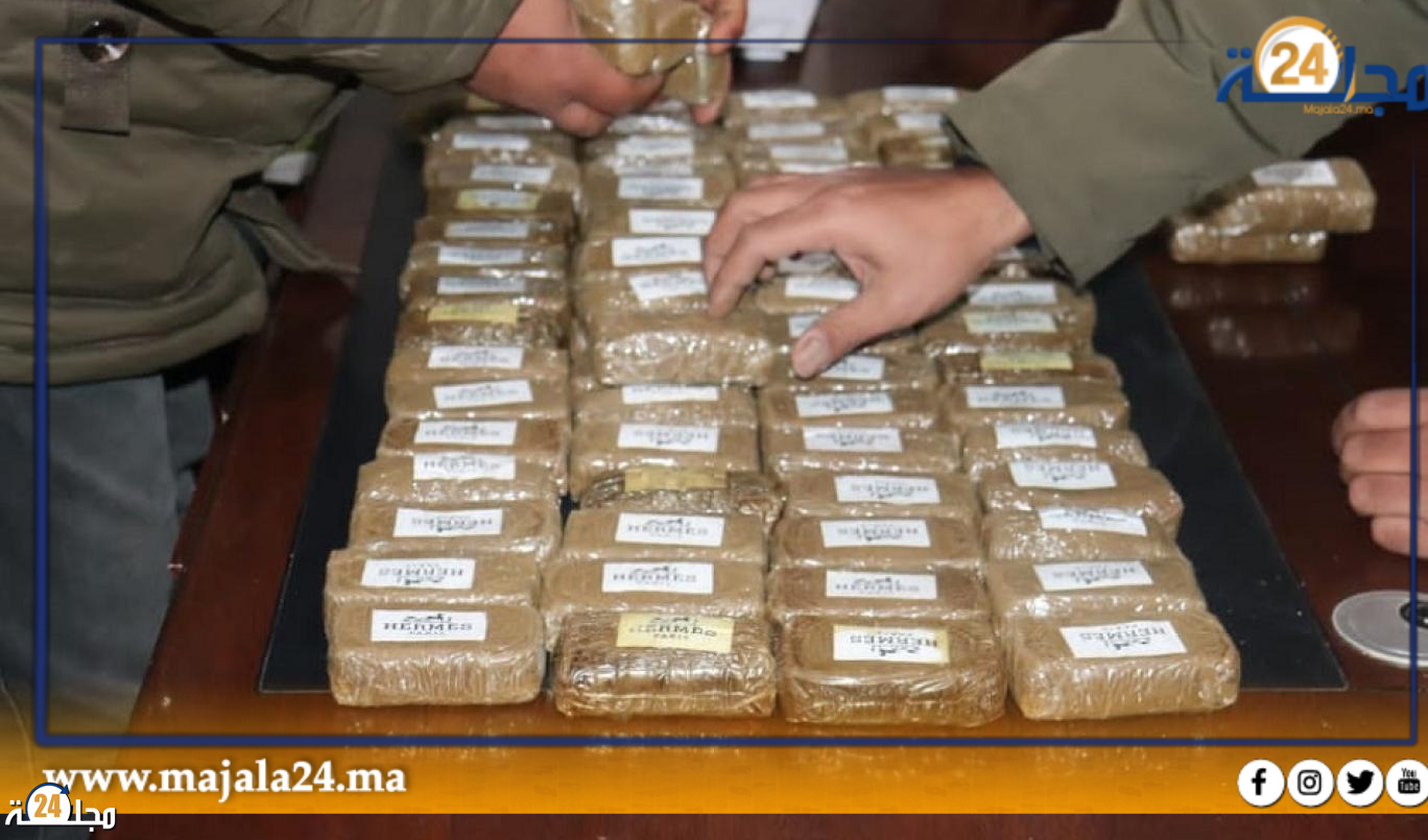 كمين محكم من طرف عناصر الدائرة التاسعة يطيح بسيارة محملة بالحشيش بحي الولاية بتطوان.
