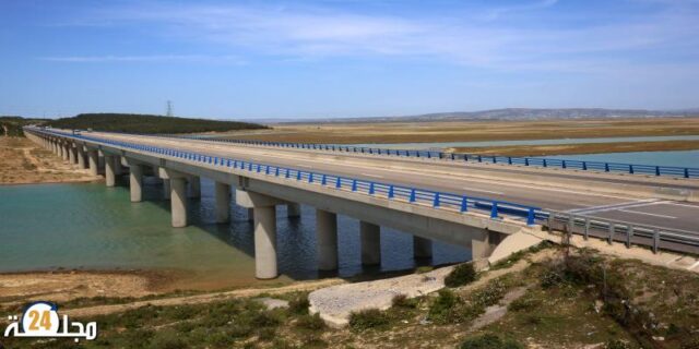 فرقتان للغطس تواصلان البحث عن عسكري مفقود بوادي تهدارت