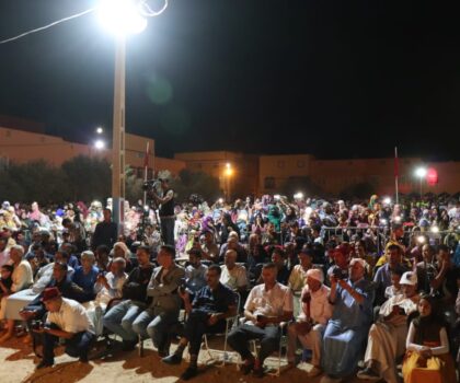رئيس جماعة املن عبدالرحمان حجي ونائبه رشيد اهراس في مهرجان ليقامت ببونعما