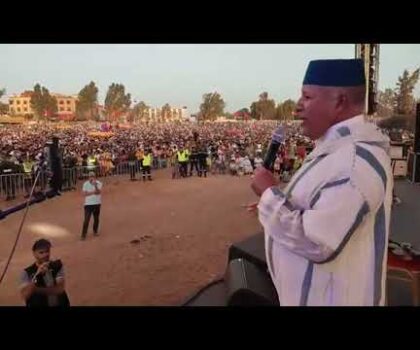 بالفيديو…البرلماني امبارك الطرمونية ….من منصة مهرجان حد اولاد فرج يوجه كلمة لساكنة المنطقة