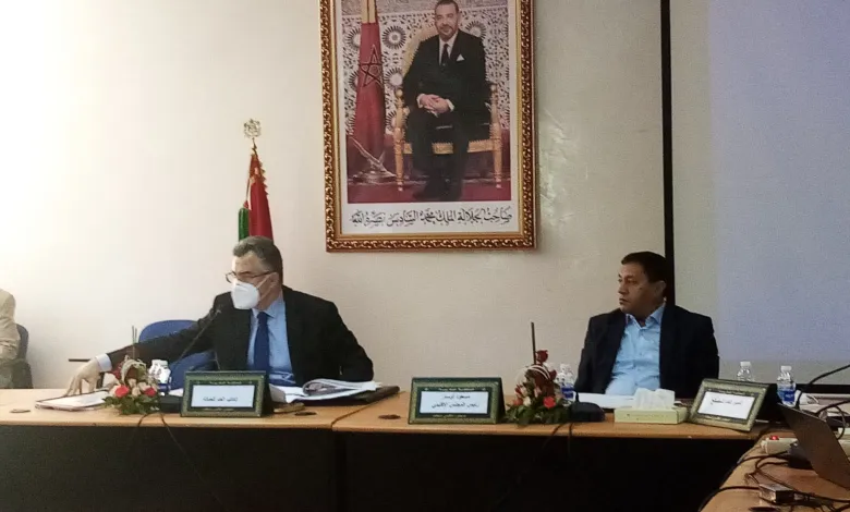 غياب نواب رئيس المجلس الإقليمي لسطات عن اجتماع يهم الساكنة عنوان آخر لمحاولة الإجهاز على تطلعات المواطنين