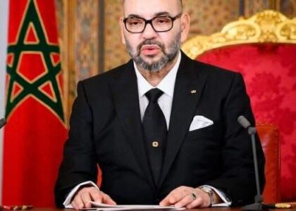 الملك يعفو عن 542 شخصا بمناسبة ذكرى ثورة الملك والشعب