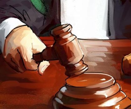 الحبس والغرامة لشاب اعتدى على شرطيين بالحسيمة