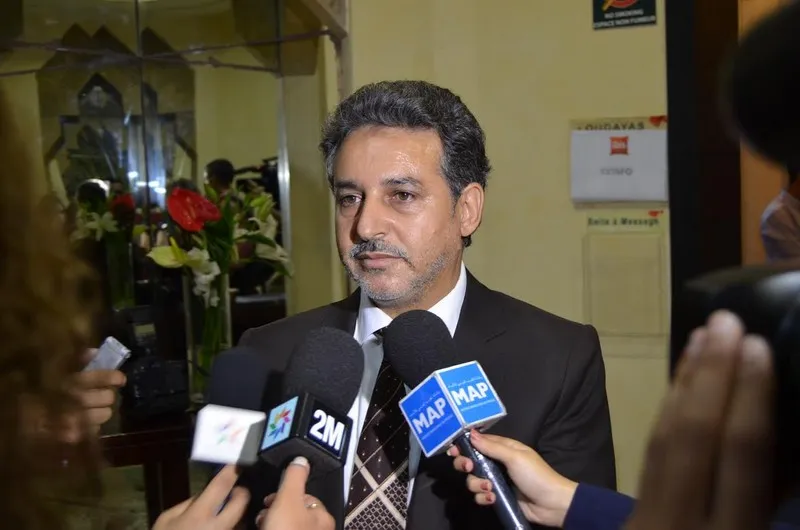 السموني يثمن استدعاء سفير صاحب الجلالة بتونس ويصف تصرف “قيس سعيد” بالمُخالف للشرعية الدولية