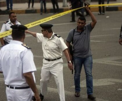 جريمة مروعة.. هذه تفاصيل مقتل لاعب المنتخب المصري السابق وزوجته على يد ابنهما