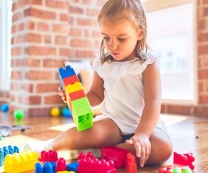 تحذير من ألعاب بلاستيكية يدوية تشكّل خطرا على الأطفال!