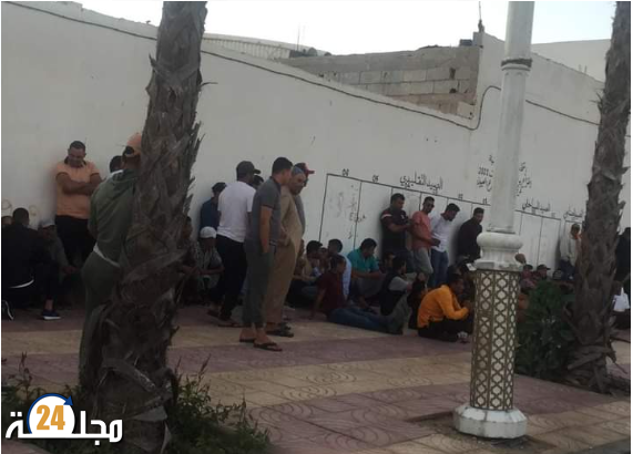 العيون… ميناء المرسى على صفيح ساخن