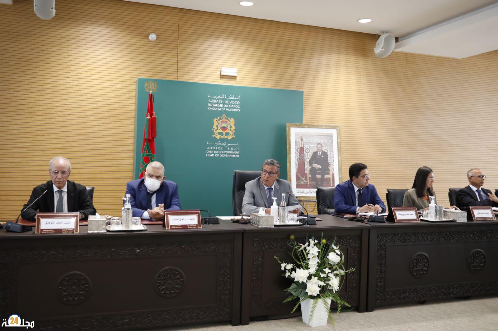 رئيس الحكومة يترأس أشغال الاجتماع التاسع للجنة الوزارية لشؤون المغاربة المقيمين في الخارج وشؤون الهجرة