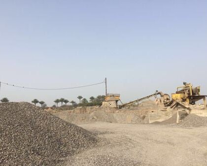 تغيب أصوات التفجيرات المستخدمة في استخراج مواد البناء و مواد اخرة من مقالع الحجر عن جماعة مكارطو اقليم سطات