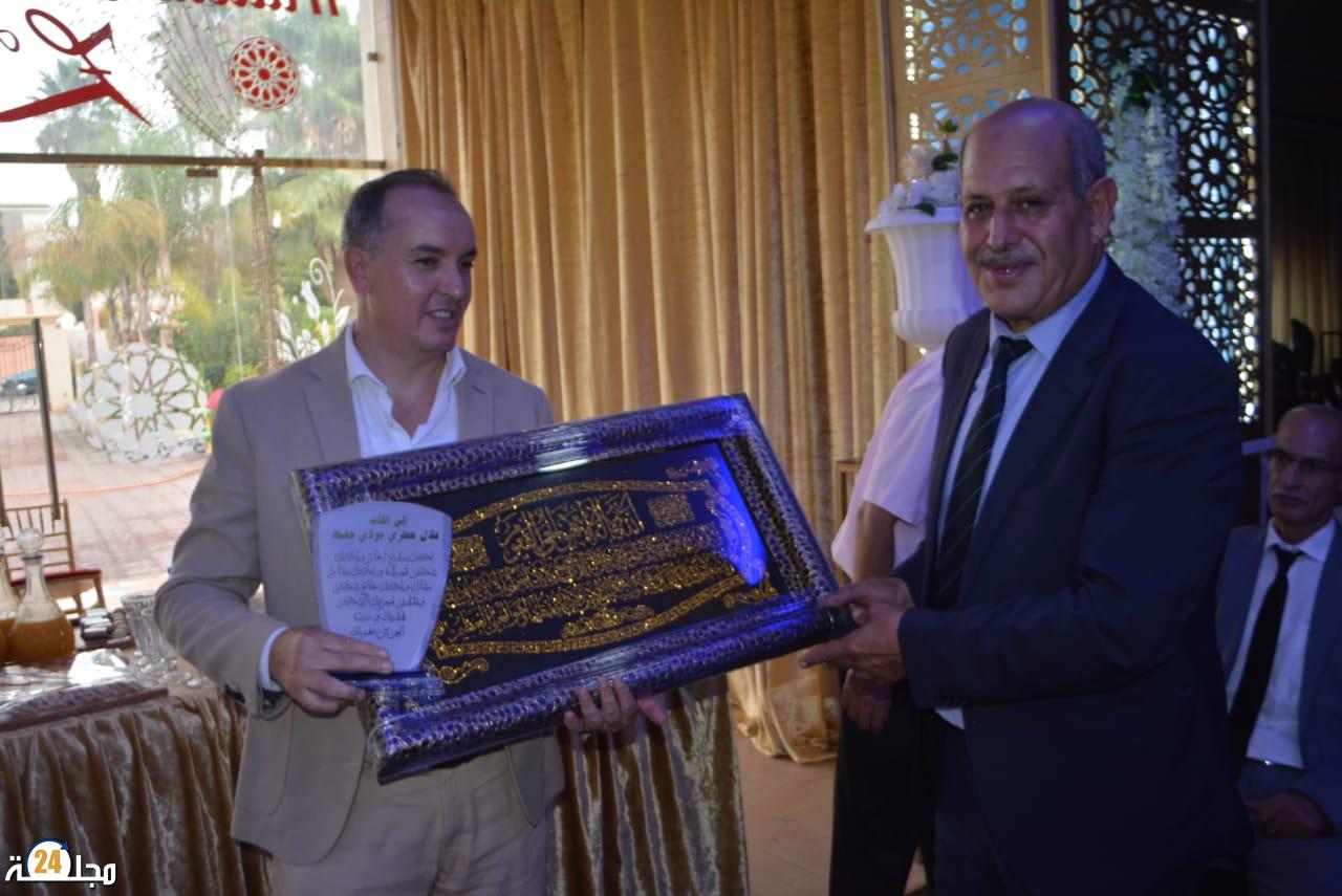 فعاليا جمعوية بسطات  تنظم حفل توديع رجال السلطة المغادرين في إطار الحركة الانتقالية لوزارة الداخلية