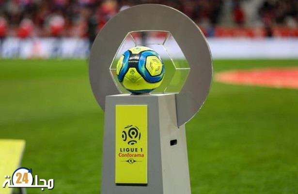 لاعب مغربي يجاور نيمار في التشكيلة المثالية