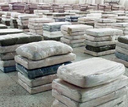 السلطات السنغالية تضبط 300 كلغ من الكوكايين على متن شاحنة قادمة من مالي