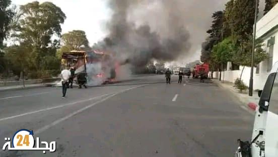 طنجة..النيران تلتهم حافلة للنقل الحضري