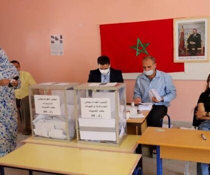الصحراء المغربية ..المشاركة المكثفة للساكنة في الانتخابات تعكس إرادة أجرأة مخطط الحكم الذاتي