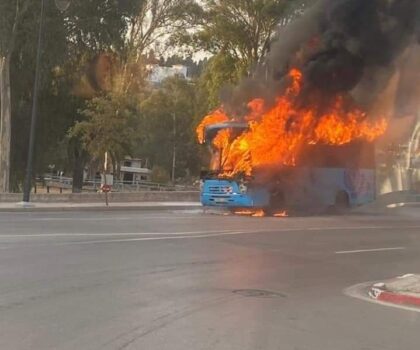 اندلاع حريق بإحدى ناقلات “ألزا ” الحضرية بطنجة دون خسائر بشرية.