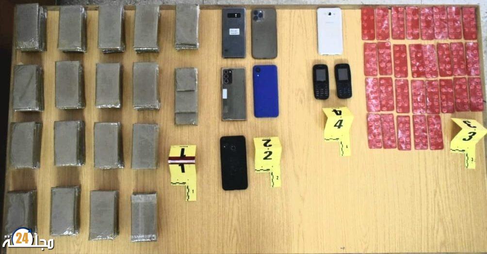 العيون….. فرقة مكافحة العصابات مجهودات كبيرة نتج عنها حجز كمية مهمة من المخدرات و المؤثرات العقلية
