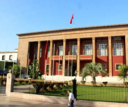 خطير…برلماني يصف المستشفيات بالمجازر والنقابات الصحية تصدر بيانا ناريا في الموضوع
