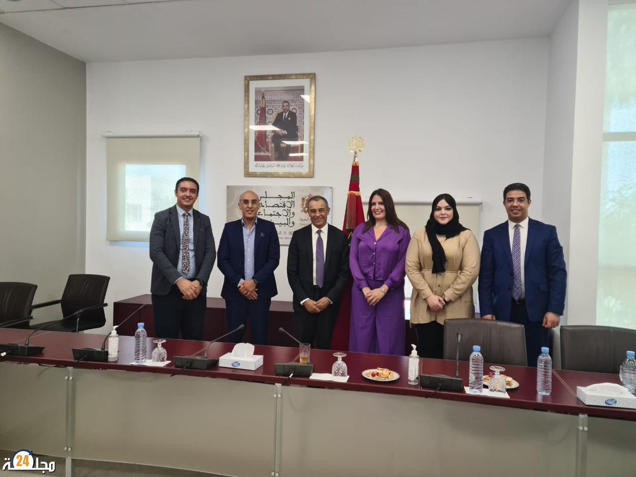 رئيس المجلس الاقتصادي والاجتماعي والبيئي يستقبل حكومة الشباب وينوه بعملها
