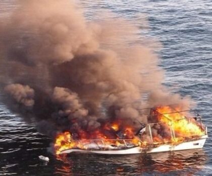 العثور على جثث متفحمة بساحل ليبيا