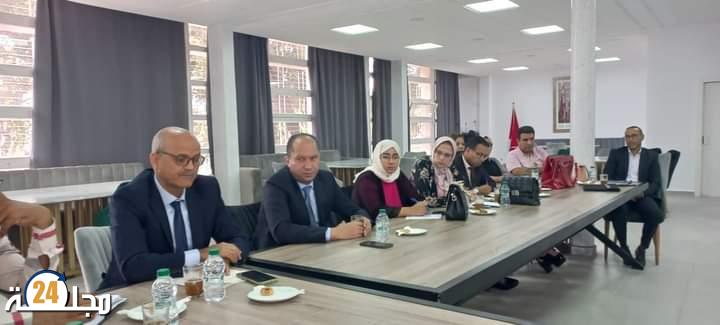 مسؤولو التواصل بأكاديمية جهة الدار البيضاء سطات والمديريات الإقليمية في لقاء تأطيري