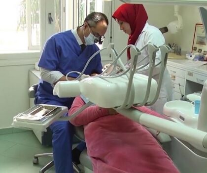 أطباء الأسنان يطالبون بوضع خارطة صحية وطنية تهم كافة جهات المملكة