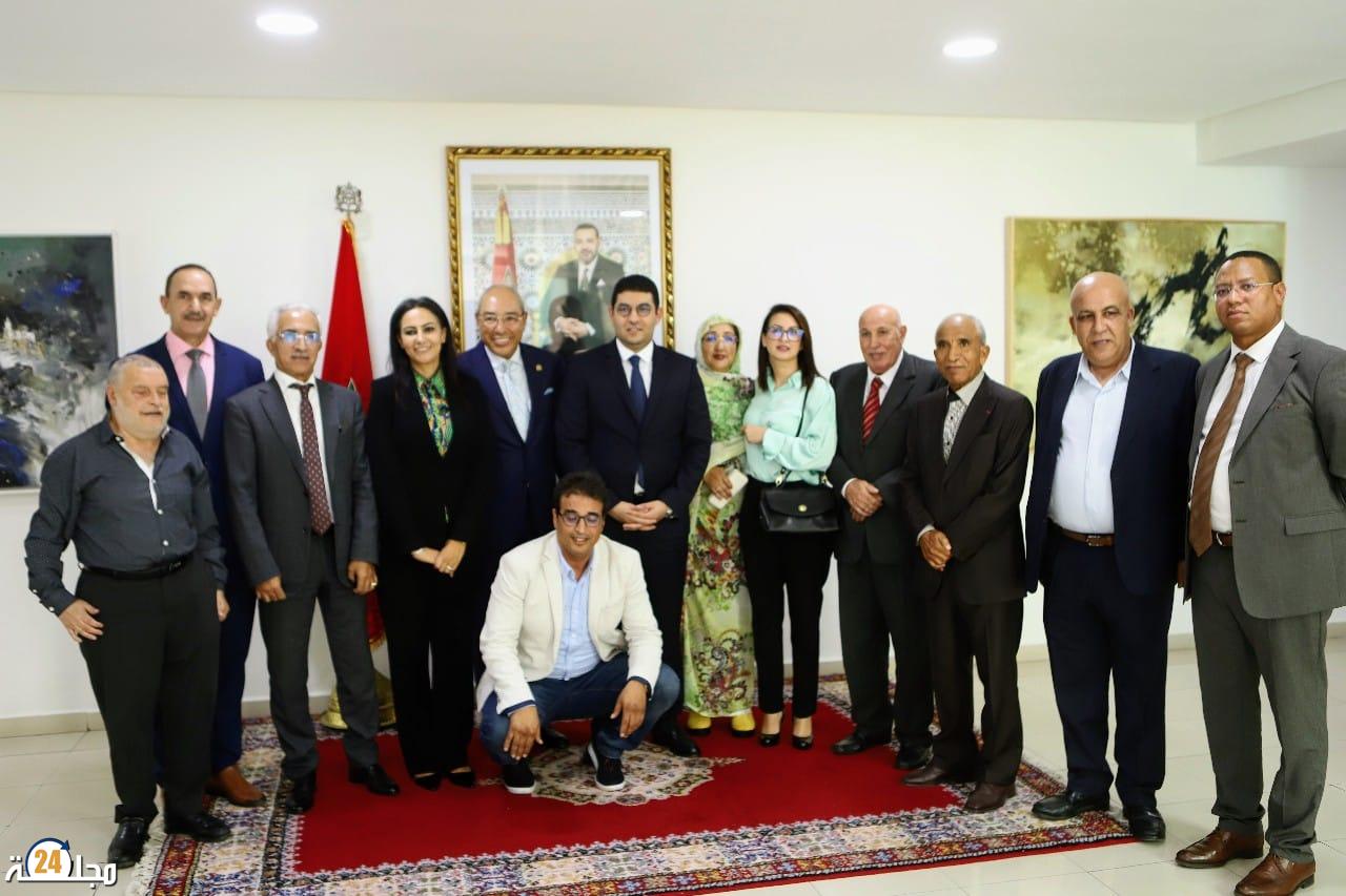 الفيدرالية المغربية لناشري الصحف تتابع بـ”قلق” التطورات التي يعرفها قطاع الإعلام