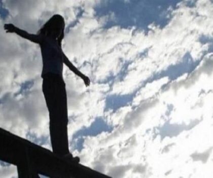 ممرضة مصرية حاولت الانتحار فقتلت زميلها