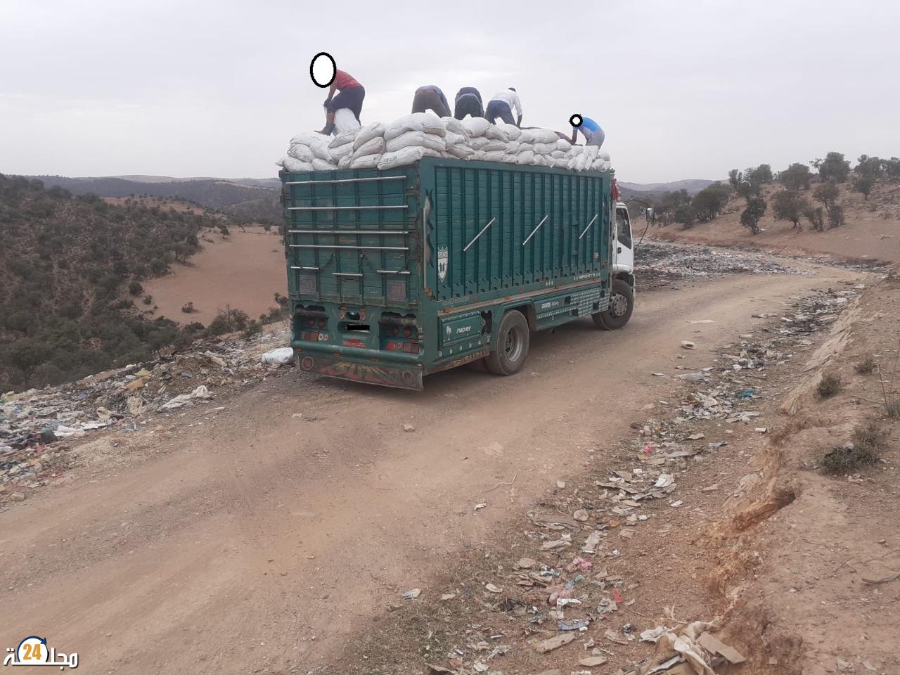 مولاي بوعزة : الدرك يحبط محاولات لتمرير مخلفات الدواجن ويضبط كميات مهمة منها.