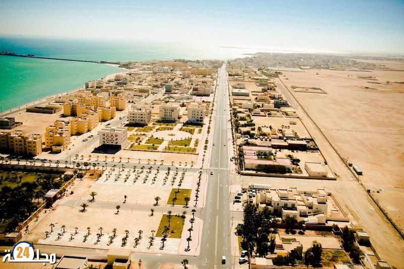 خطاب جلالة الملك..محطة للتذكير بمختلف المشاريع التنموية المنجزة بالأقاليم الجنوبية