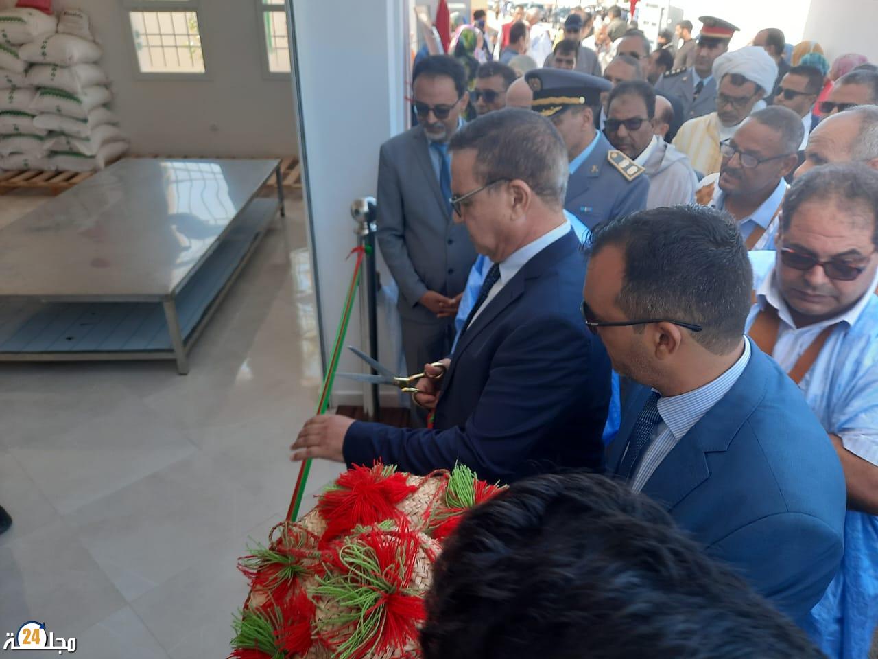 بوجدور…. وحدة صناعية لانتاج الكسكس لاحد شباب المدينة بعدد مهم من فرص الشغل