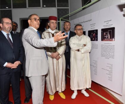 إفتتاح مهرجان” أفولاي” للمسرح الأمازيغي بتيزنيت