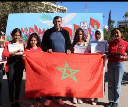 بالفيديو…في أجواء احتفالية إعدادية مولاي اسماعيل بسطات تخلد الذكرى 47 للمسيرة الخضراء