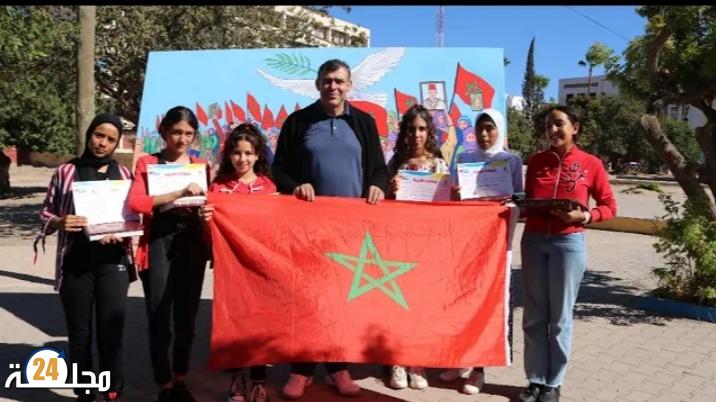 بالفيديو…في أجواء احتفالية إعدادية مولاي اسماعيل بسطات تخلد الذكرى 47 للمسيرة الخضراء