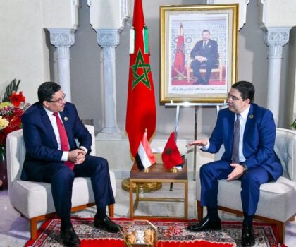 بوريطة يجدد التأكيد على موقف المغرب الواضح والداعم للشرعية في اليمن