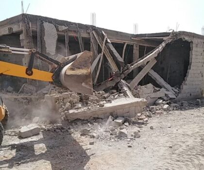 السلطات المحلية تشن حملة ضد البناء العشوائي باولاد غانم باقليم الجديدة