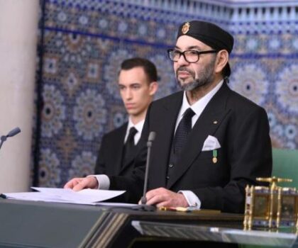 الملك: تنمية الأقاليم الجنوبية.. برنامج طموح حقق “نتائج إيجابية”