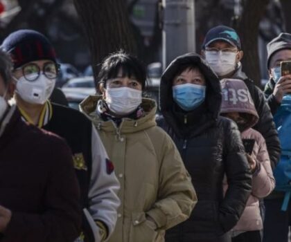 الصين تتوقف عن نشر الإصابات اليومية لكوفيد-19