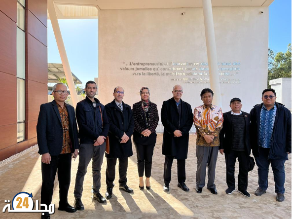 زيارة وفد من السفارة الإندونيسية بالرباط  لكلية اللغات والفنون والعلوم الإنسانية بجامعة الحسن الأول- سطات