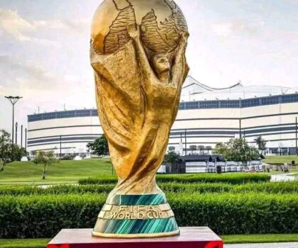 مونديال قطر 22 يكشف عن معادلة جديدة تقوم على إلغاء كل المعادلات الفنية السابقة .