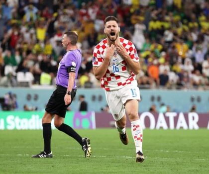 البديل الكرواتي بيتروفيتش يقلب كل الموازين في لقاء منتخب بلاده أمام البرازيل و يعبر للمربع الذهبي لكأس العالم.