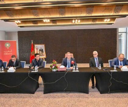 “شان” الجزائر…تنسيق بين بوريطة ولقجع للحسم في مشاركة المنتخب الوطني