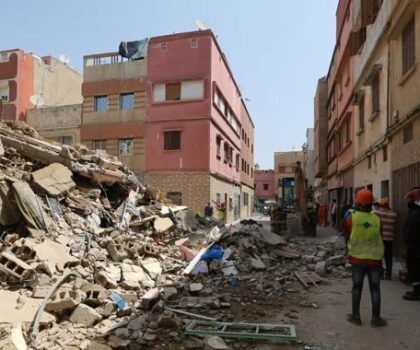 الدار البيضاء: مصرع ثلاثة أشخاص في انهيار منزل آيل للسقوط