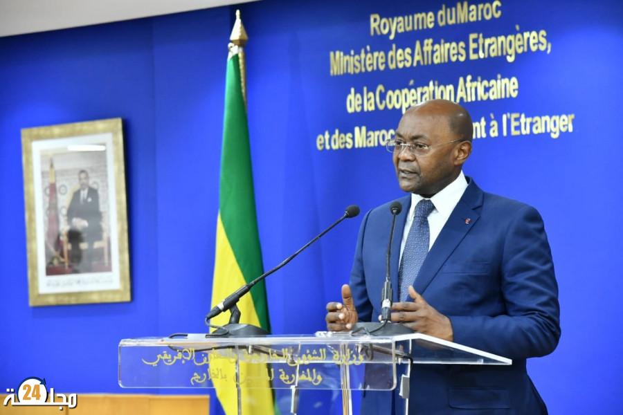 وفاة وزير خارجية الغابون بنوبة قلبية خلال اجتماع للحكومة