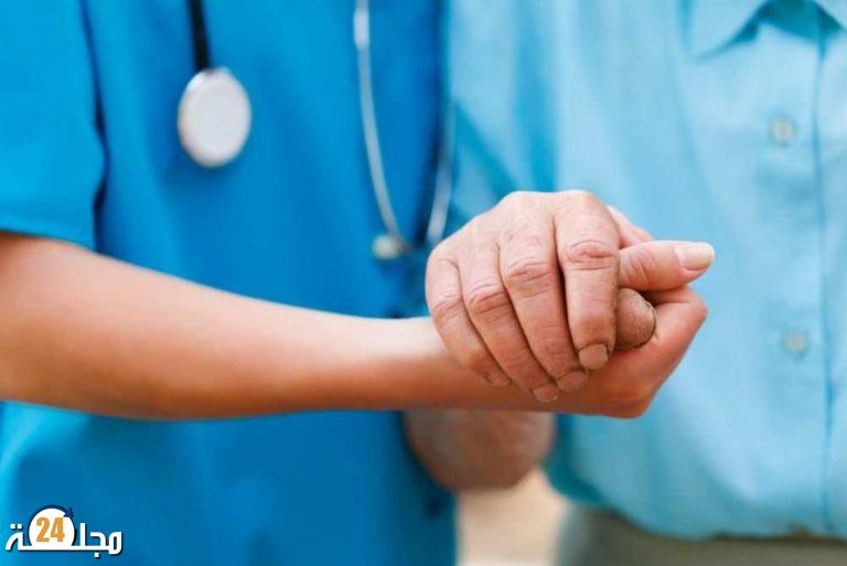 الكشف عن أول علامة تحذيرية لمرض باركنسون!