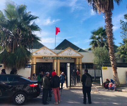 سطات : رئيس جماعة يقاضي رئيس جمعية بتهم السب والقذف والتشهير والتحريض على التظاهر