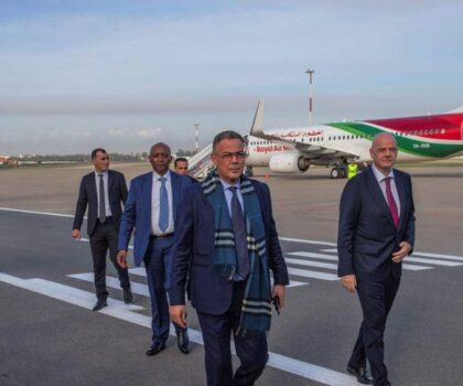 مستنكرةً الشعارات العنصرية.. “القبايل” تدعم الجامعة الملكية لكرة القدم ضد النظام الجزائري