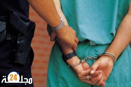 إجهاض غير قانونية يؤدي الى اعتقال اربعة اشخاص.
