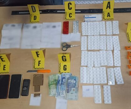 الشرطة القضائية بانزكان تعتقل شخص في حوزته 300 قرص طبي مخدّر من مختلف الأصناف، وكمية من مخدر الشيرا